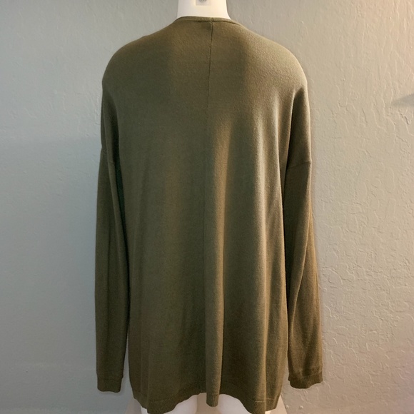 The Limited Olive Cardigan - Picture 5 of 6